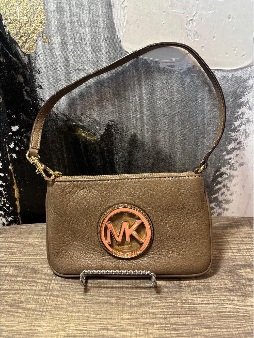 Michael Kors Wristlet